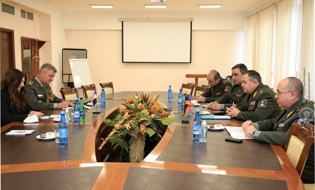 ՀՀ ԶՈՒ Գլխավոր շտաբի պետն ընդունել է ՀՀ-ում Սերբիայի գործերի ժամանակավոր հավատարմատարին