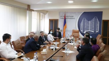 Վահան Քերոբյանը կաթնամթերք արտադրող և վերամշակող ընկերությունների հետ քննարկել է մատակարարումների դիմաց վճարման հստակ ժամկետներ սահմանելու հարցերը