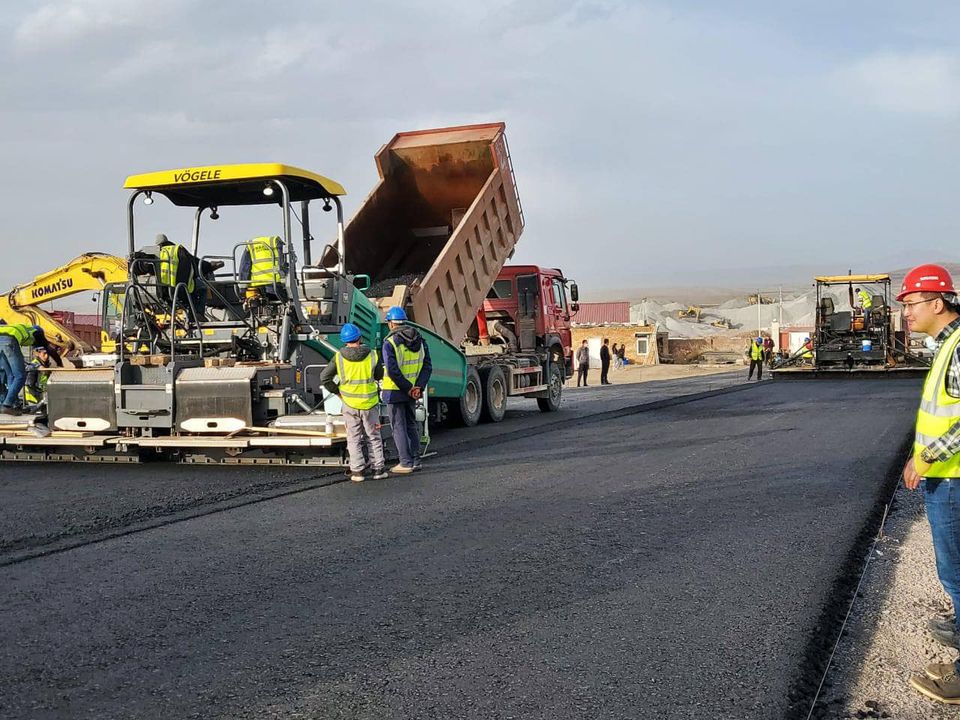 Հյուսիս-հարավ ճանապարհի Թալին-Լանջիկ և Լանջիկ-Գյումրի հատվածներում կատարվել են փորձնական ասֆալտապատման աշխատանքներ