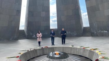 Եվրախորհրդարանի պատգամավոր Ֆրանսուա-Քզավիե Բելամինն այցելել է Հայոց ցեղասպանության հուշահամալիր