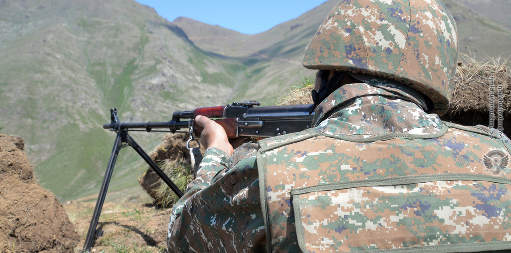 Հայ-ադրբեջանական սահմանին մարտավարական իրավիճակը չի փոփոխվել․ ՀՀ ՊՆ