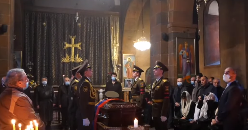 Այսօր վերջին հրաժեշտն են տալիս Կոմանդոսին
