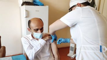 Արտակ Բեգլարյանը պատվաստվել է կորոնավիրուսի դեմ