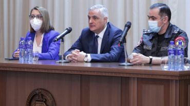 Մհեր Գրիգորյանը հանդիպում է ունեցել Պարեկային ծառայության ուսուցման ծրագրի մասնակիցների հետ