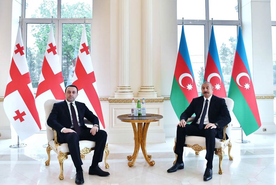 Իրակլի Ղարիբաշվիլին հանդիպել է Իլհամ Ալիևի հետ