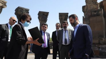 Իրաքյան Քուրդիստանի տարածաշրջանային կառավարության փոխվարչապետը շրջայց է կատարել Զվարթնոցի տաճարում