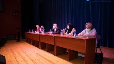 «Կոչ եմ անում հետևողական լինել ձեր առողջությանը». Լենա Նանուշյան