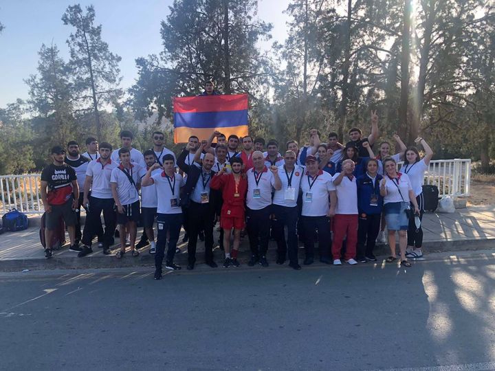 Հայ սամբիստները Եվրոպայի առաջնությունից վերադառնում են 8 մեդալով
