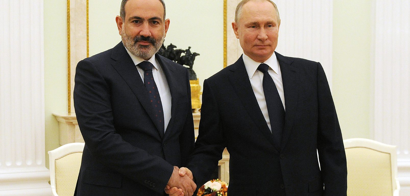 Նիկոլ Փաշինյանը Մայիսի 9-ի առթիվ շնորհավորական ուղերձներ է հղել Պուտինին և Միշուստինին