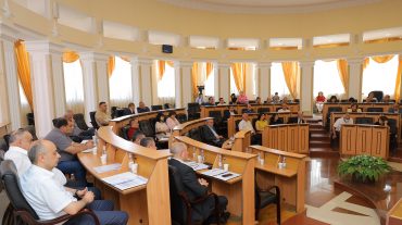 Հրավիրվել է ԱՀ ԱԺ մշտական հանձնաժողովների համատեղ նիստը
