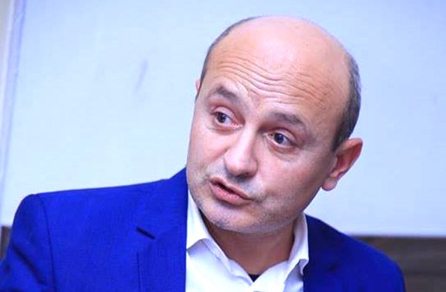 Ստյոպա Սաֆարյանը Հանրային խորհրդի նախագահի պաշտոնից ազատման դիմում է ներկայացրել. նա կմասնակցի ընտրություններին․ ՀԺ