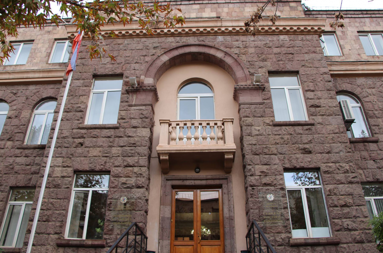 ԿԸՀ ներկայացված փաստաթղթերում առկա բացթողումները լրացնելու համար 48 ժամ է տրվել