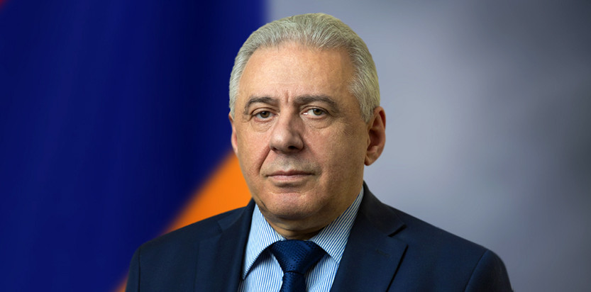Հայաստանի և Տաջիկստանի պաշտպանության նախարարները քննարկել են իրադրությունը հայ-ադրբեջանական սահմանին