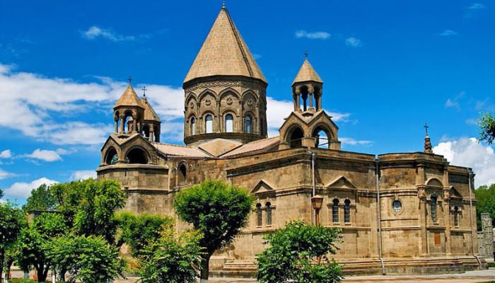Մայր Աթոռը կոչ է անում միջազգային հանրությանը և մարդու իրավունքների պաշտպանության միջազգային ատյաններին քայլեր ձեռնարկել