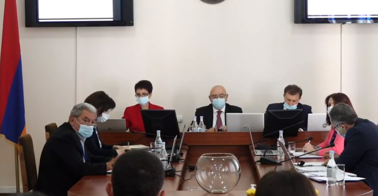 ԿԸՀ-ն գրանցեց 22 կուսակցության և կուսակցությունների 4 դաշինքի