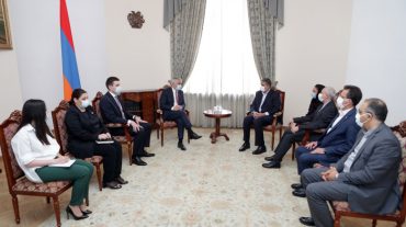 Մհեր Գրիգորյանը և Իրանի ճանապարհաշինության և քաղաքաշինության նախարարը քննարկել են ազատ տնտեսական գոտիների գործարկման հնարավորությունները
