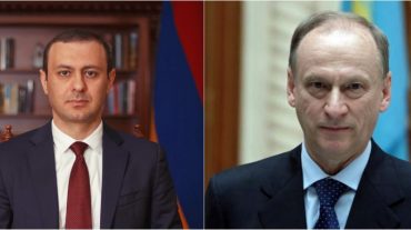 ՀՀ և ՌԴ ԱԽ քարտուղարները հեռախոսազրույցում անդրադարձել են հայ-ադրբեջանական սահմանին ստեղծված իրավիճակին