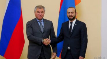 ՀՀ ԱԺ նախագահի գլխավորած պատվիրակությունը հանդիպել է Վյաչեսլավ Վոլոդինի հետ
