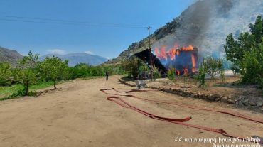 Հրդեհ Մեղրի-Լեհվազ ավտոճանապարհին