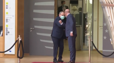 Փաշինյանը հանդիպել է Շառլ Միշելի հետ