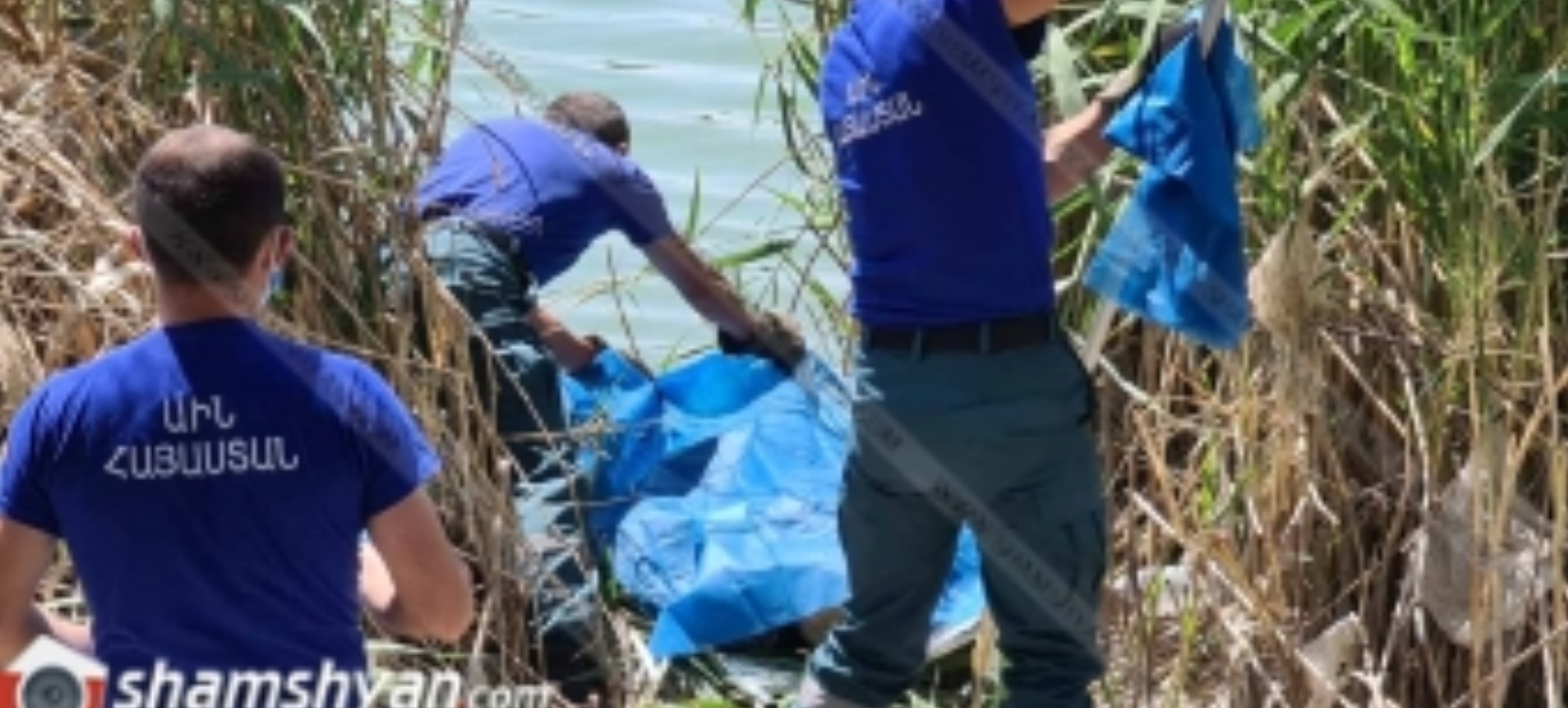 Երևանում ԱԻՆ ջրասուզակը հատուկ ճոպանների միջոցով Երևանյան լճից դուրս է բերել կնոջ դի