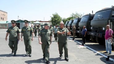 ԳՇ պետի առաջին տեղակալ, գեներալ-մայոր Արշակ Կարապետյանն այցելել է ՊՆ կենտրոնական հավաքակայան