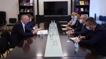 Վահրամ Դումանյանն ընդունել է ՀՀ-ում Բելառուսի դեսպան Ալեքսանդր Կոնյուկի գլխավորած պատվիրակությանը