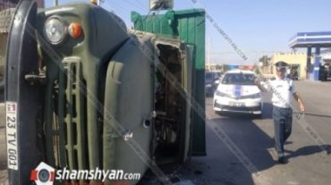 Հայանիստի խաչմերուկում բախվել են «Լադա»-ն ու «ԶԻԼ»-ը․ վերջինս կողաշրջվել է