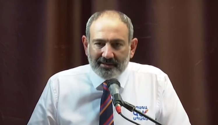 Փաշինյանը քարոզարշավի պաշտոնական մեկնարկի առաջին օրն այցելեց Արմավիրի մարզ