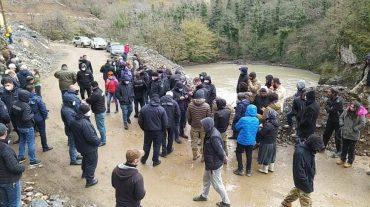 «Նամախվանի» ՀԷԿ-ի կառուցման հակառակորդների և իրավապահների միջև բախում է տեղի ունեցել