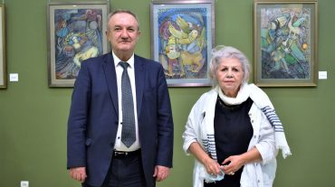 Գոբելեն և գրաֆիկա. բացվել է նկարչուհի Նելլի Ասատրյանի անհատական ցուցահանդեսը