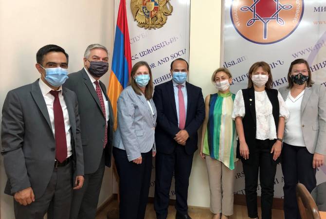 Լին Թրեյսին անդրադարձել է ԼՂ-ում հակամարտության հետևանքով տեղահանված ընտանիքներին աջակցելու ԱՄՆ ջանքերին
