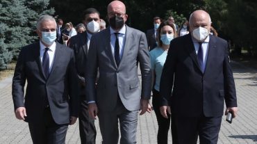 Շառլ Միշելն այցելել է Ծիծեռնակաբերդի հուշահամալիր