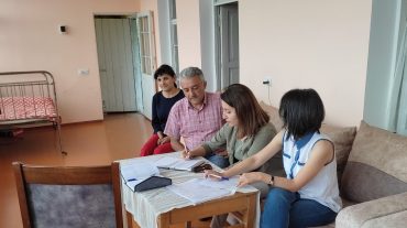 Շարունակվում են պատերազմի հետևանքով տեղահանված բնակչությանը տրամադրվող կացարանների կահավորման աշխատանքները
