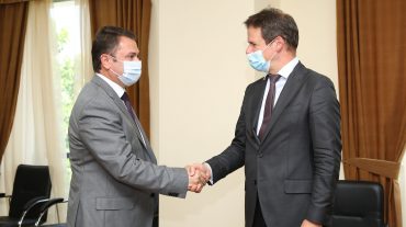 Հայկ Չոբանյանն ու Ժոնաթան Լաքոտը քննարկել են բարձր տեխնոլոգիական արդյունաբերության ոլորտի մի շարք առանցքային հարցե