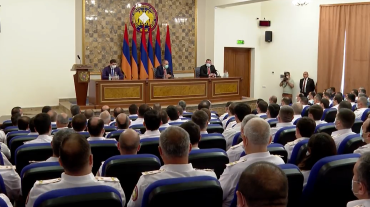 Փաշինյանը Քննչական կոմիտեի աշխատակազմին է ներկայացրել ՔԿ նորանշանակ նախագահ Արգիշտի Քյարամյանին