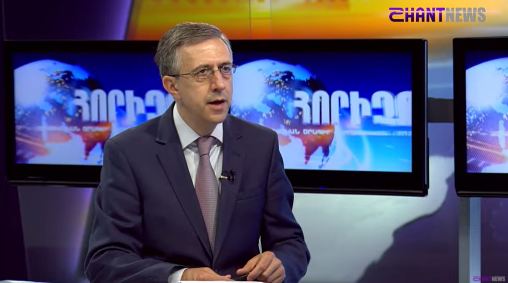 Ովքե՞ր և ինչո՞ւ են վիճարկում Ղազանչեցոց եկեղեցու պատկանելությունը