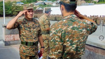 Շարունակվում են զորացրվող զինծառայողների հրաժեշտի հանդիսավոր միջոցառումները