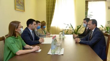 Ռուստամ Բադասյանն ընդունել է Հայաստանում Իտալիայի դեսպանին