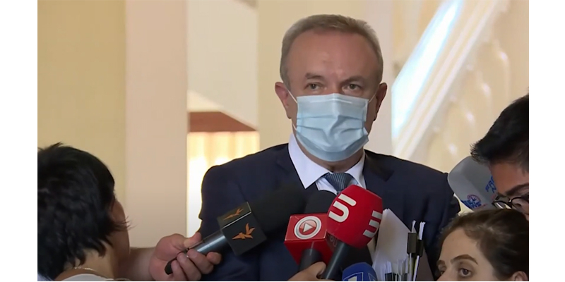 «Կամերային թատրոնի անձնակազմը շատ ավելի լավ պայմաններում է հայտնվելու». Վահրամ Դումանյան