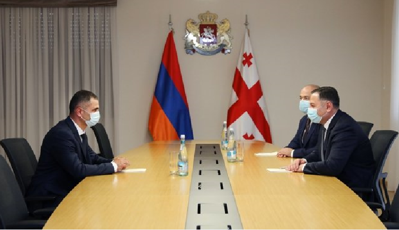 Վրաստանի ՆԳ նախարարը հանդիպել է Հայաստանի սահմանապահ զորքերի հրամանատարին