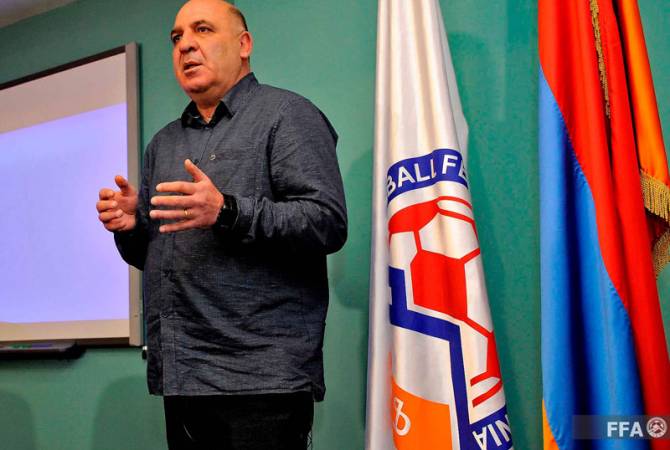 ՀՀ ազգային հավաքականին ներկայացվել են VAR համակարգի առանձնահատկությունները