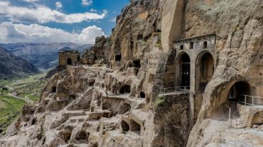 «Forbes»-ը Վարձիան անվանել է այցելության համար ամենատպավորիչ վայր