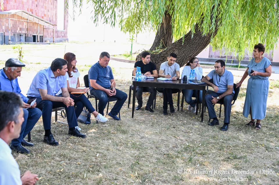 Տեղ գյուղի բնակչի՝ վարկով գնված 120 եղջերավորներին ադրբեջանցիները հափշտակել են, վարկային կազմակերպությունը պահանջում է վճարել․ ՄԻՊ