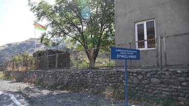 Ադրբեջանցի զինծառայողները քիչ առաջ փակել են նաև Գորիսից Որոտան տանող ճանապարհը․ ՄԻՊ