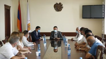 Քաղաքապետ Հայկ Մարությանը ներկայացրել է Նոր Նորք վարչական շրջանի նոր ղեկավարին