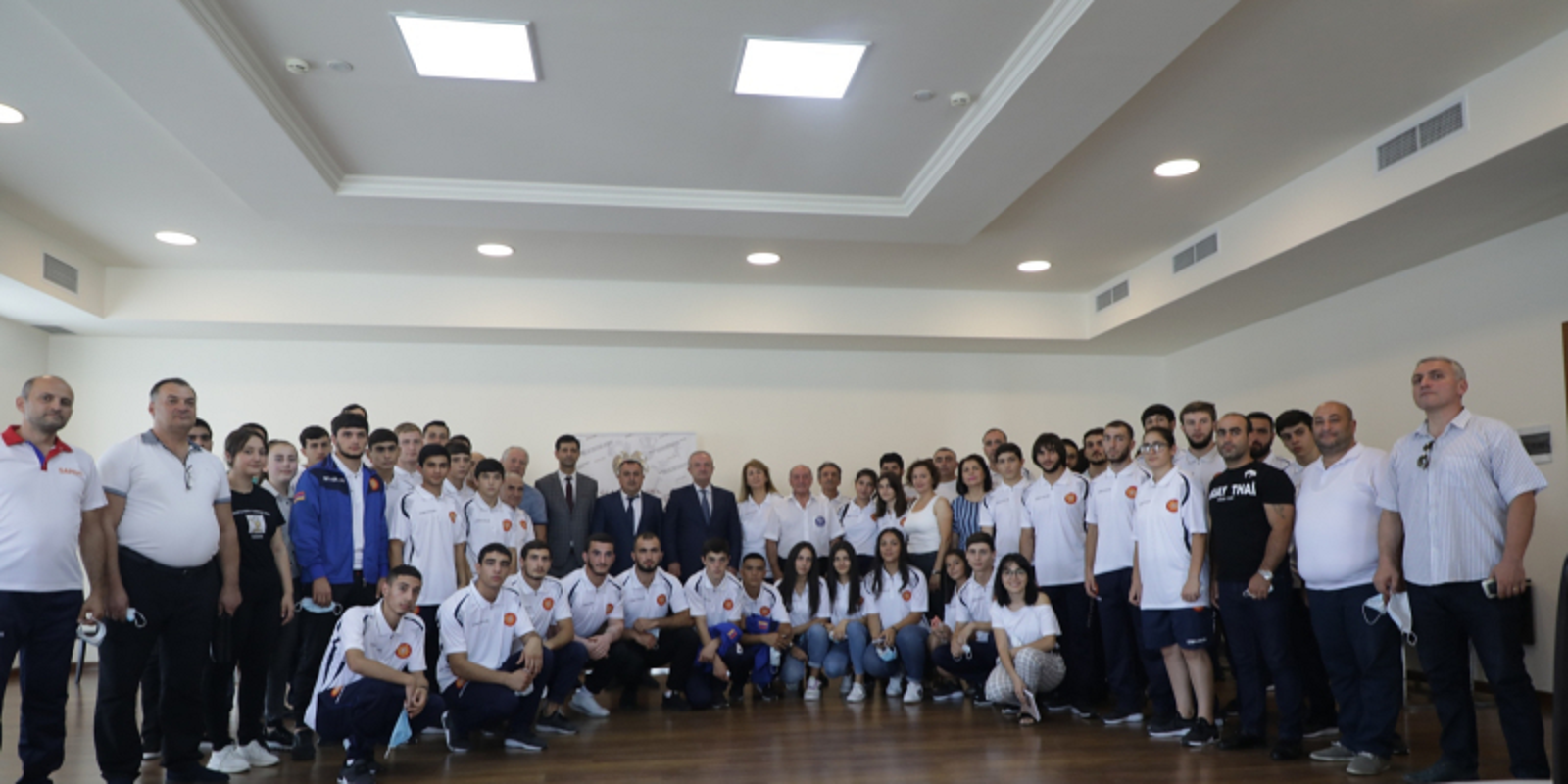 Փորձեք ձեր մրցելույթներով դրական լիցքեր փոխանցել մեր ժողովրդին. ԿԳՄՍ նախարարը՝ ԱՊՀ խաղերում Հայաստանի մարզական պատվիրակությանը