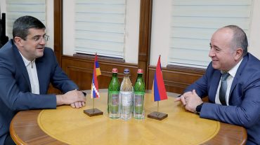 ՀՀ պաշտպանության նախարար Արշակ Կարապետյանը հանդիպել է Արցախի նախագահ Արայիկ Հարությունյանին