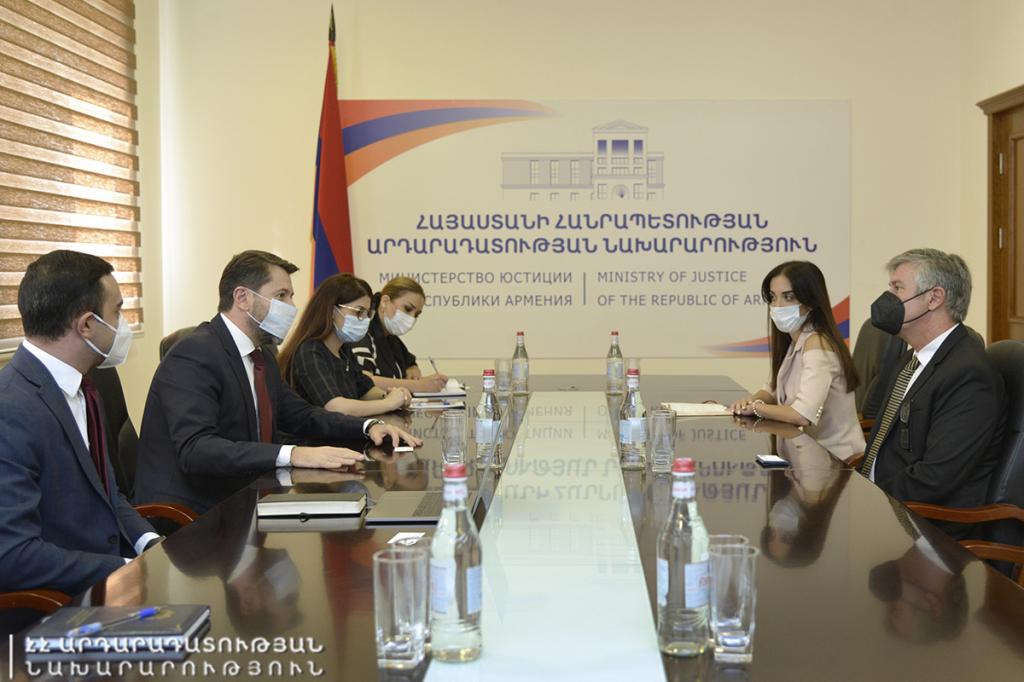 ԱԶԲ հայաստանյան գրասենյակի ղեկավարի հետ քննարկվել են քրեակատարողական, դատաիրավական ու սնանկության ոլորտների ծրագրերը