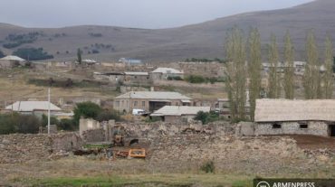 Հակառակորդը կրակել է Կութ գյուղի վրա, վնասվել են տների տանիքները